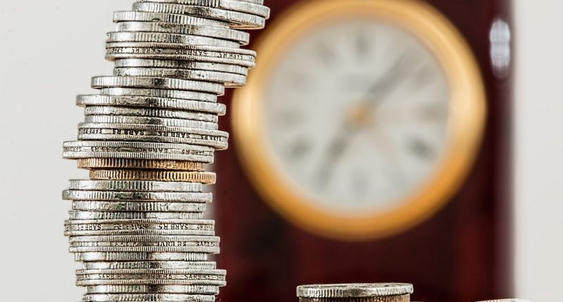 money-management-methods-clock-coins