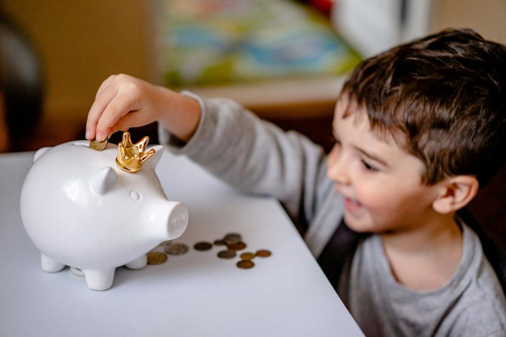 ways-to-teach-kids-about-money